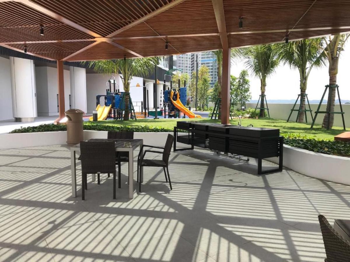 Almas Suite Puteri Harbour-T- Legoland-Jb新山- Sg新加坡 Нусаджая Екстериор снимка
