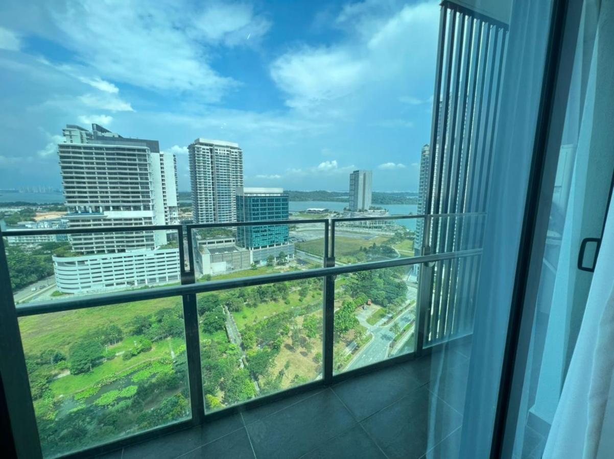 Almas Suite Puteri Harbour-T- Legoland-Jb新山- Sg新加坡 Нусаджая Екстериор снимка